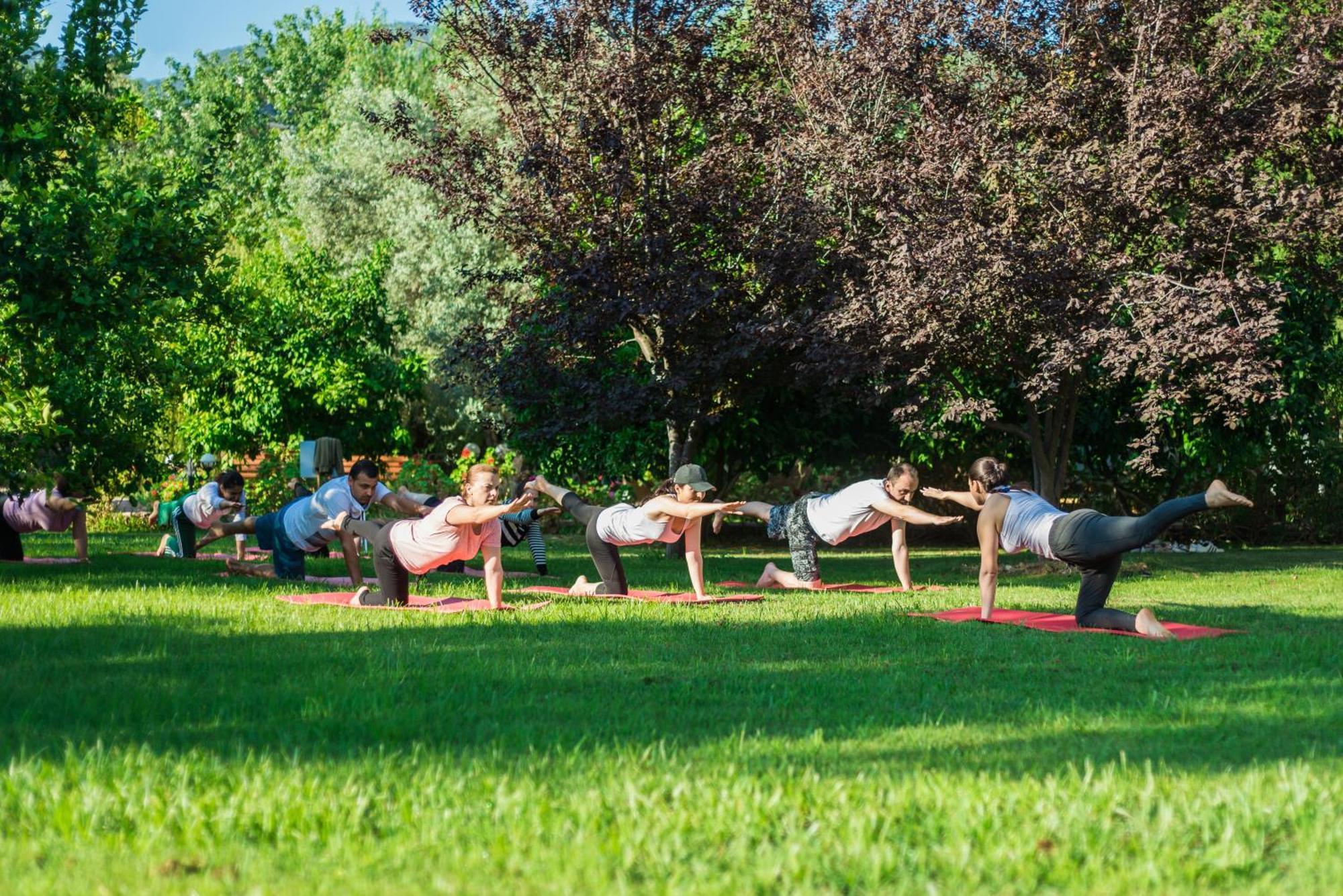 Naturmed Thermal Springs And Health Center Κουσάντασι Εξωτερικό φωτογραφία