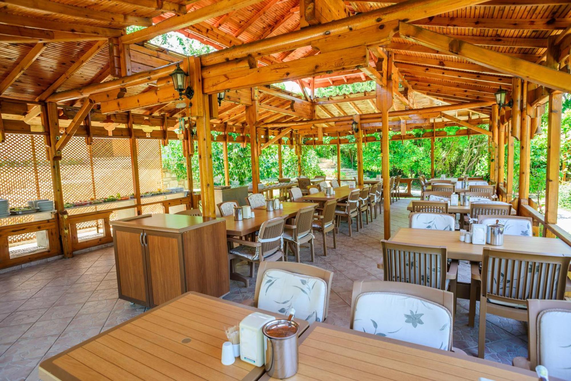 Naturmed Thermal Springs And Health Center Κουσάντασι Εξωτερικό φωτογραφία