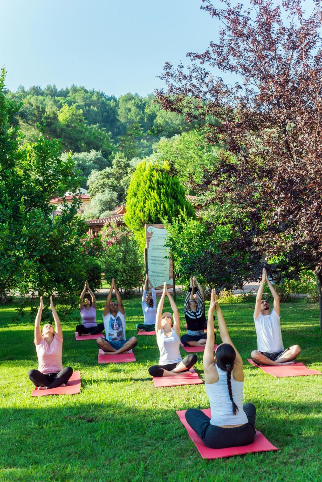 Naturmed Thermal Springs And Health Center Κουσάντασι Εξωτερικό φωτογραφία